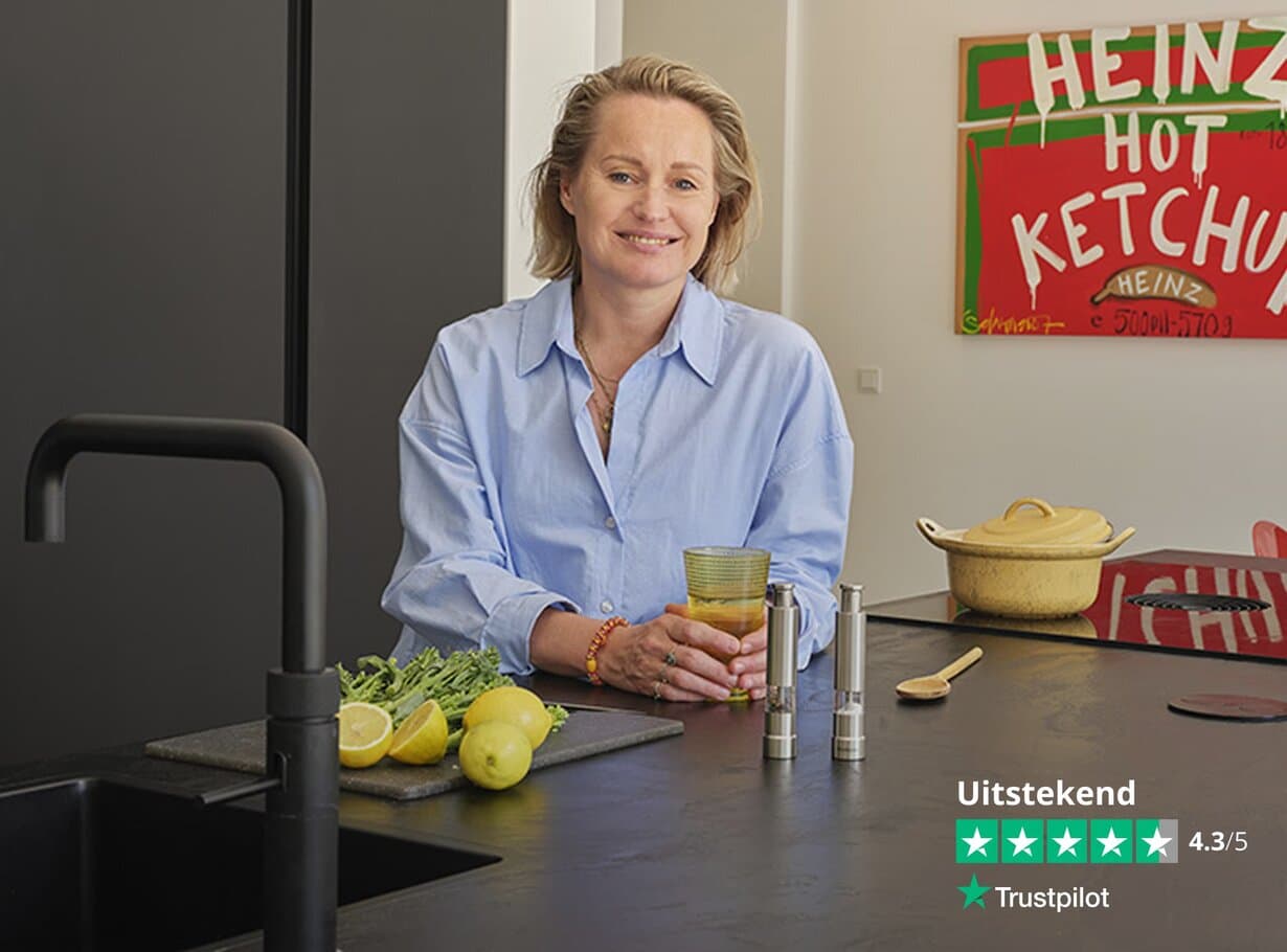Onze keukenexperts geven je persoonlijk advies om jouw droomkeuken samen te stellen.
